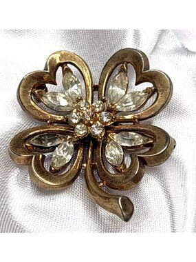Crown Trifari Four Leaf Clover Pat. Pending Brooch | 1940 | Alfred Phillipe